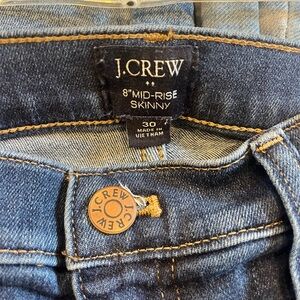 J.Crew Women's Blue Jeans 8 inch mid-rise skinny. Size 30. Worn 1x
